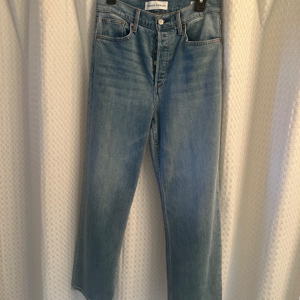 Aritzia Denim Forum Arlo High Rise Straight Jean LIKE NEW - Picture 2 of 9
